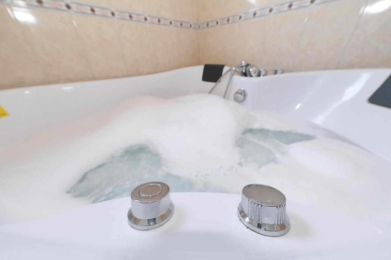 Apartman Nika Sa Jacuzzijem Zadar Exterior foto